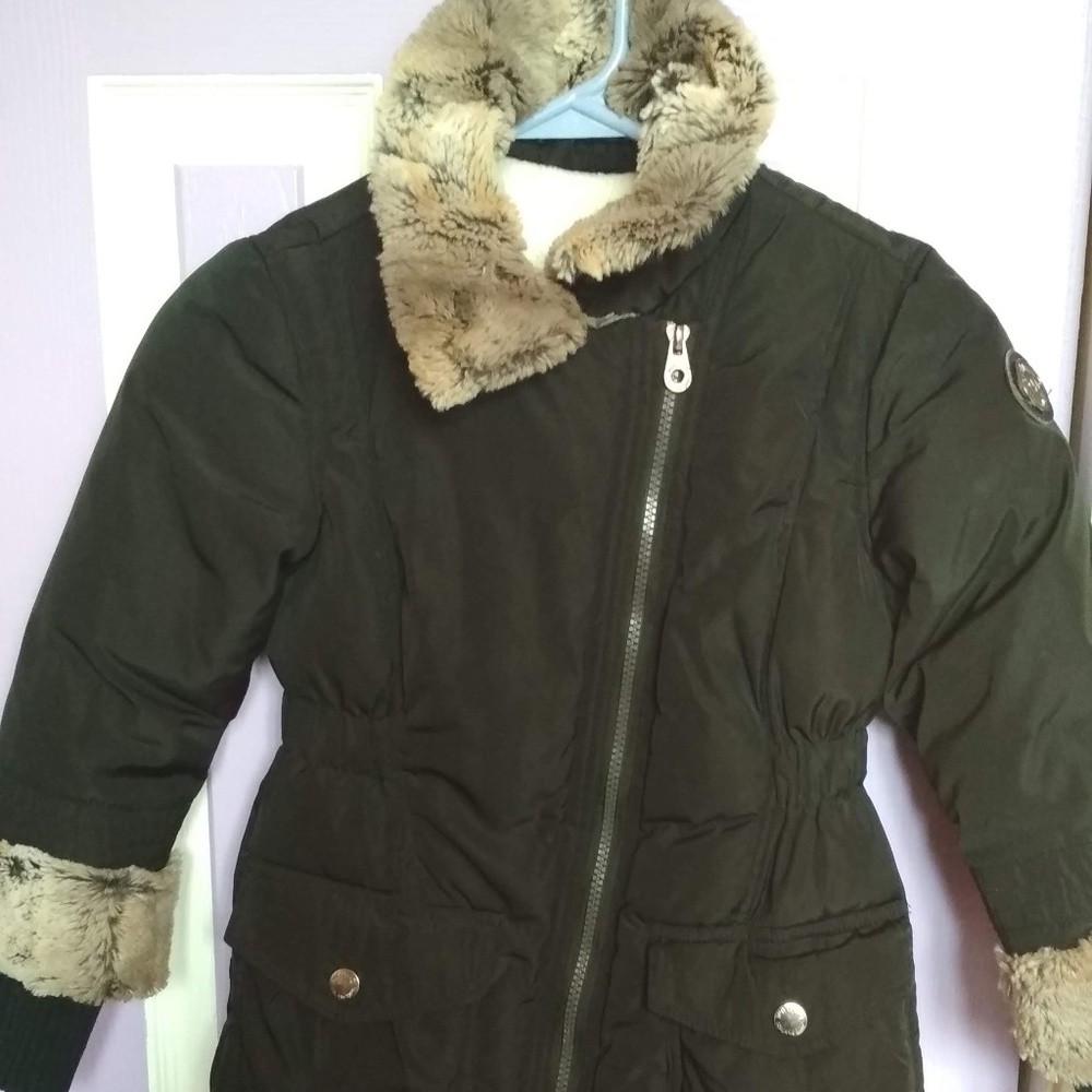 Catherine winter coat size 5/6. VGUC